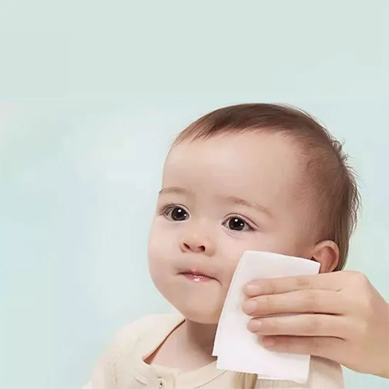 Logo Tisu Basah: Produk Pembersih Eksklusif untuk Bayi