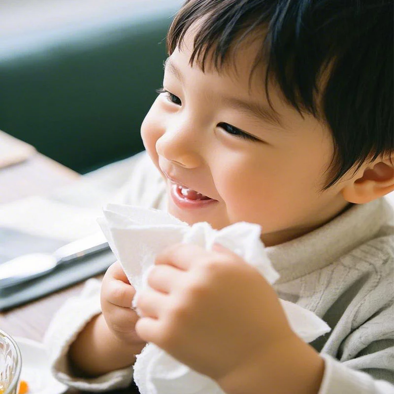 Tisu pembersih bayi